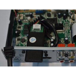Замена антенны WiFi Dynex DX-WBRDVD1